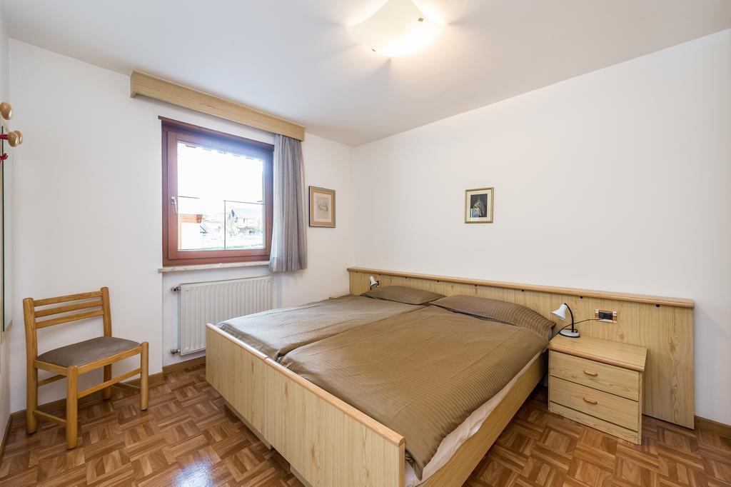 Appartamenti Cesa Crepa Neigra Canazei Dış mekan fotoğraf